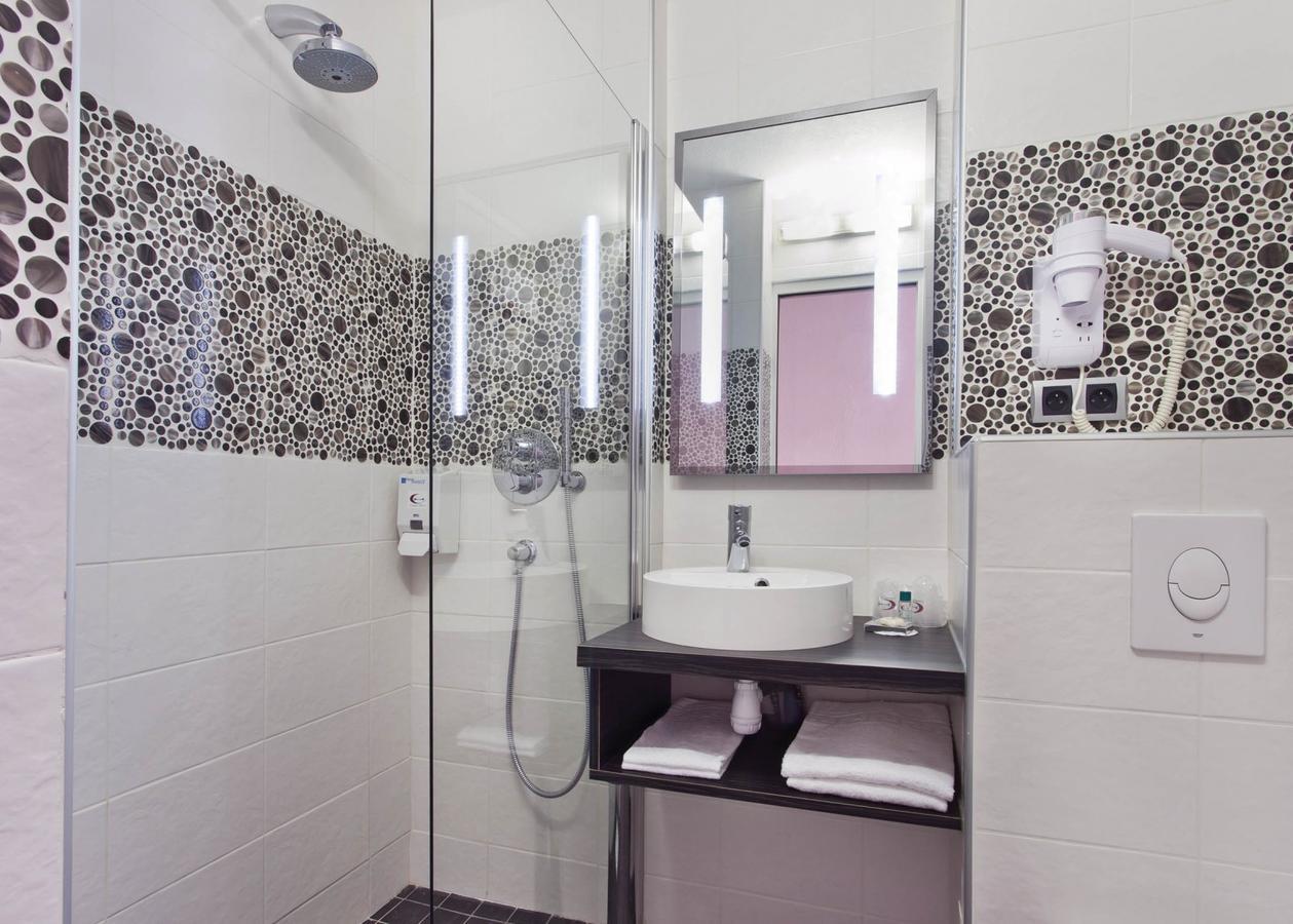 Tourhotel Blois ラ・ショセ・サン・ヴィクトル エクステリア 写真